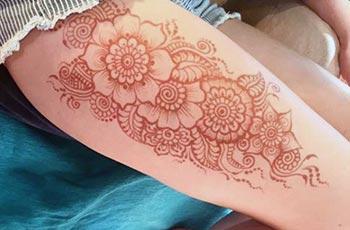 Mehndi Design for Thighs