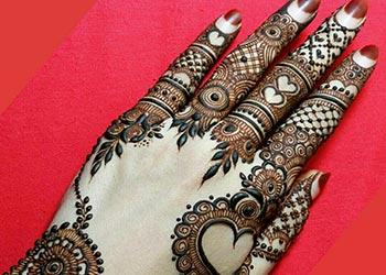 Mehndi design for fingers